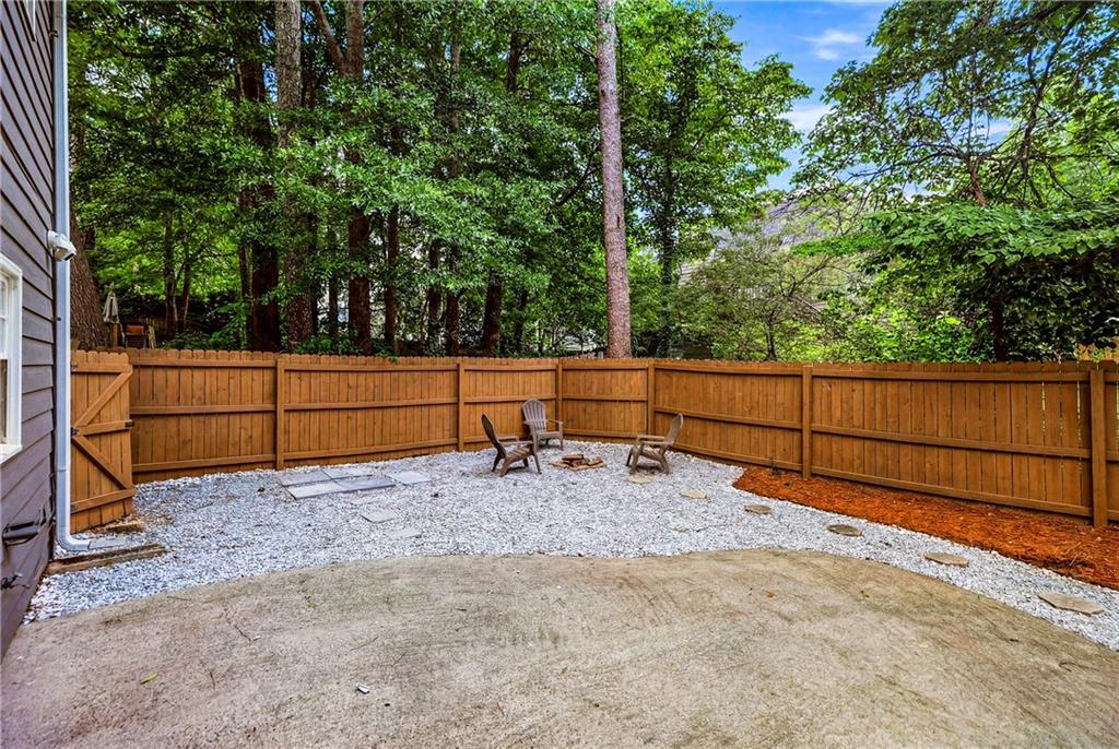 621 Radford Circle