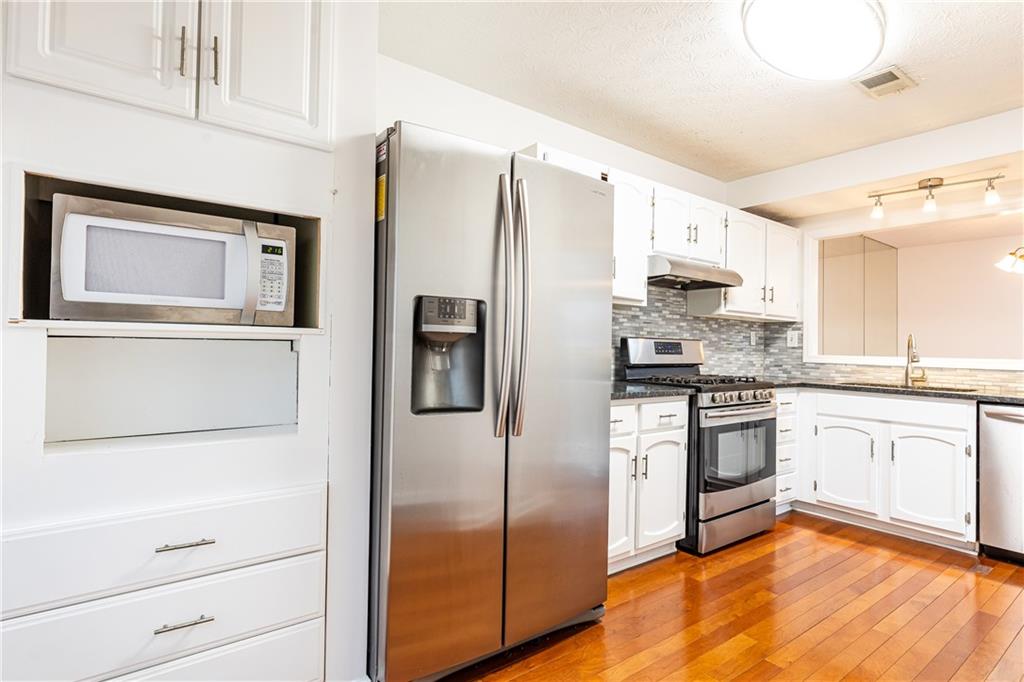 2901 Lenox Way NE Unit 902