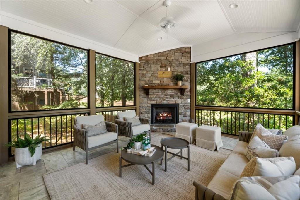 3510 Goldenrod Drive