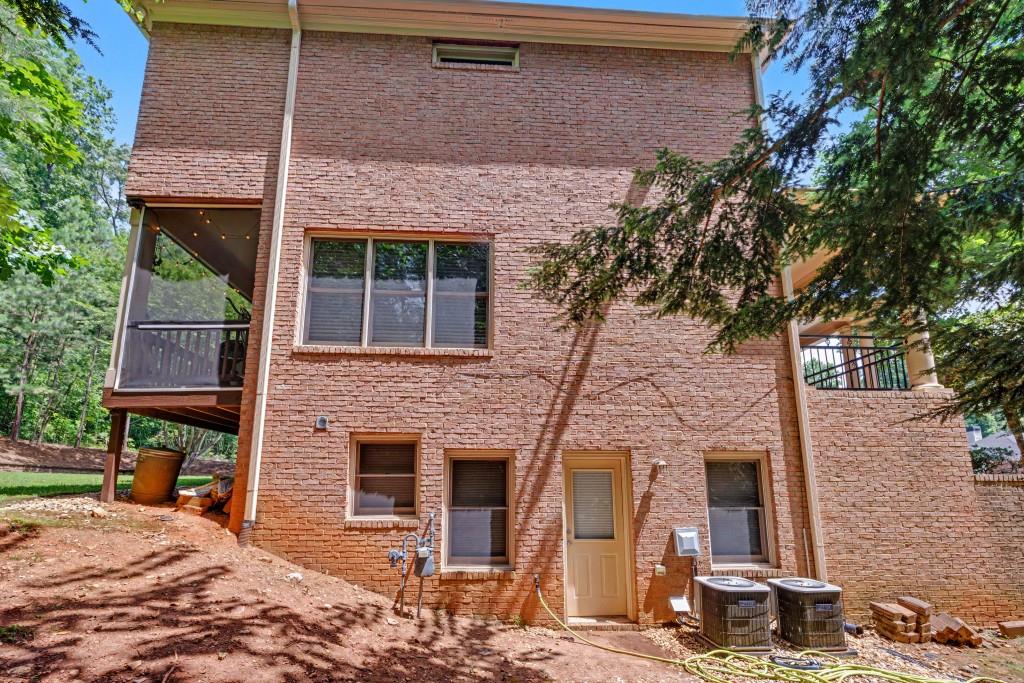5173 Cherokee Rose Lane