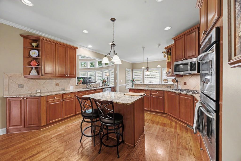 5173 Cherokee Rose Lane
