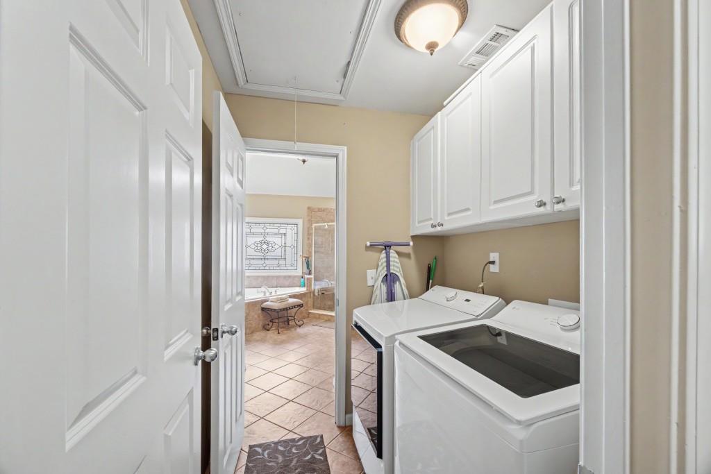 5173 Cherokee Rose Lane