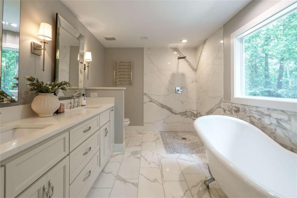 5108 Baroque Circle