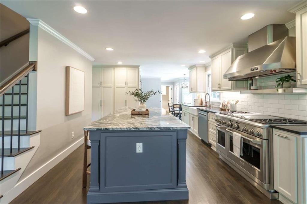 5108 Baroque Circle