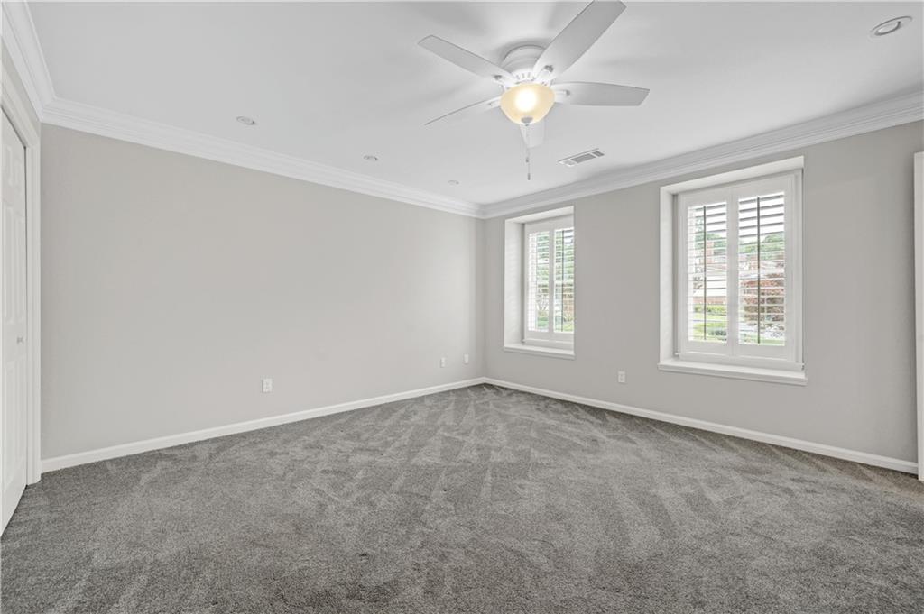 10 Plantation Drive NE