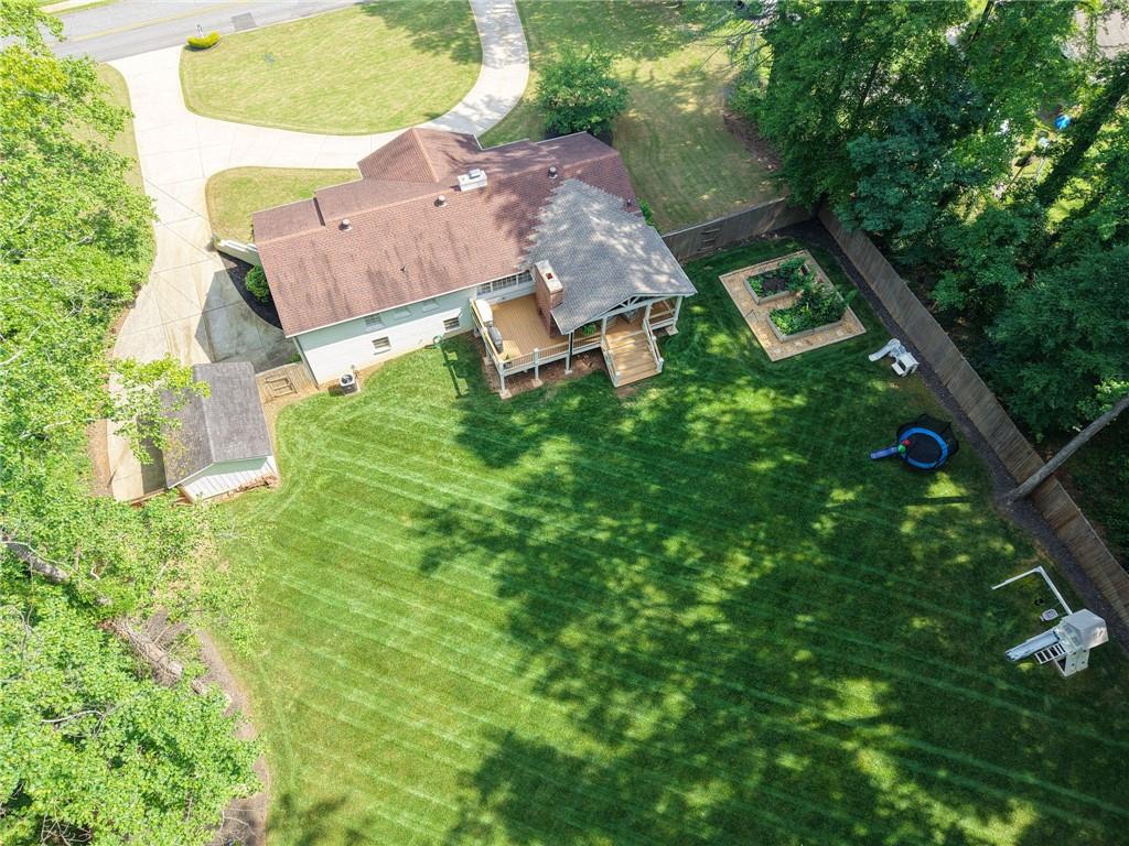 860 Hickory Drive SW