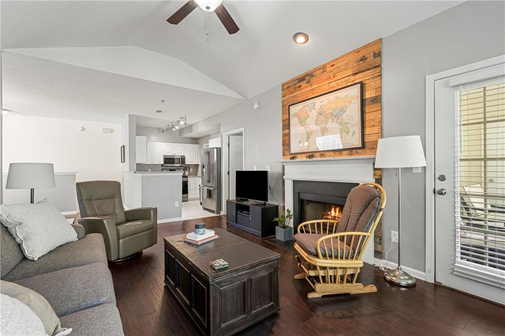 210 Spring Heights Lane SE Unit 2