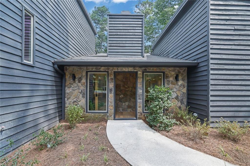 4260 Loch Highland Parkway NE