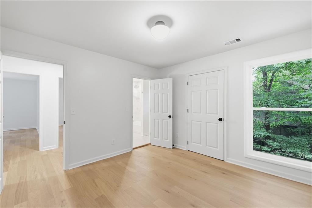 4260 Loch Highland Parkway NE