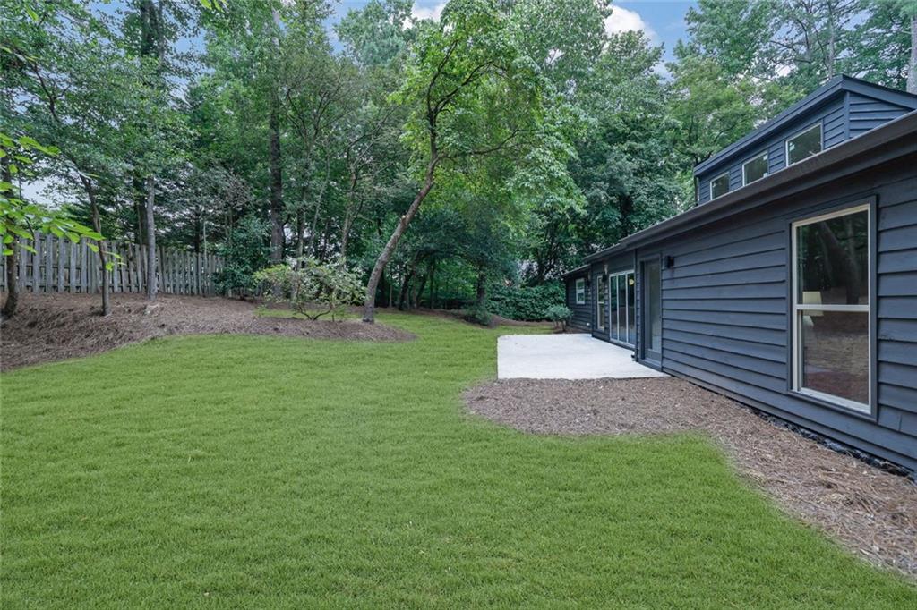 4260 Loch Highland Parkway NE