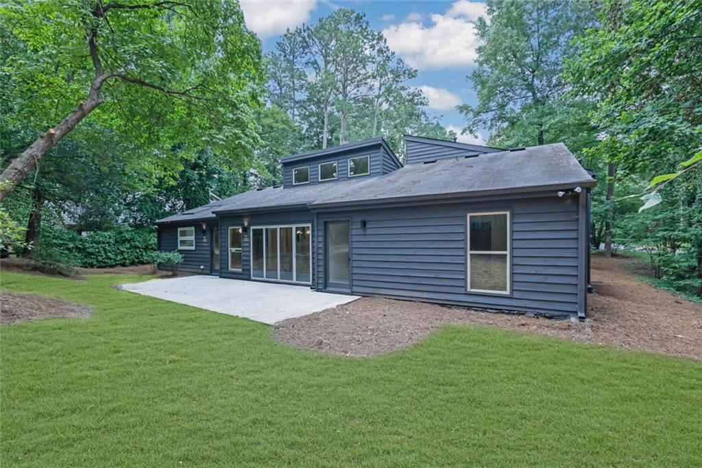 4260 Loch Highland Parkway NE