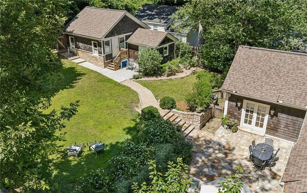 537 Spring Valley Road NW