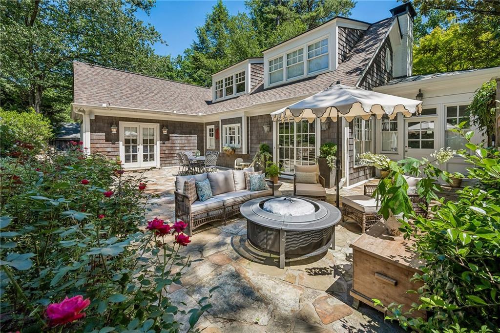 537 Spring Valley Road NW