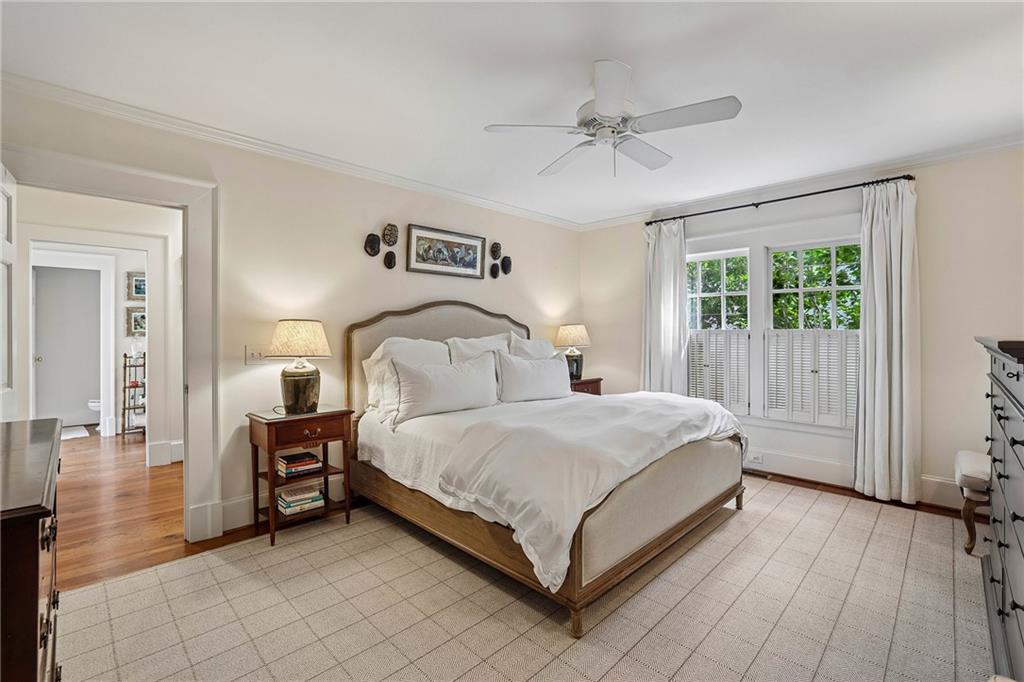537 Spring Valley Road NW