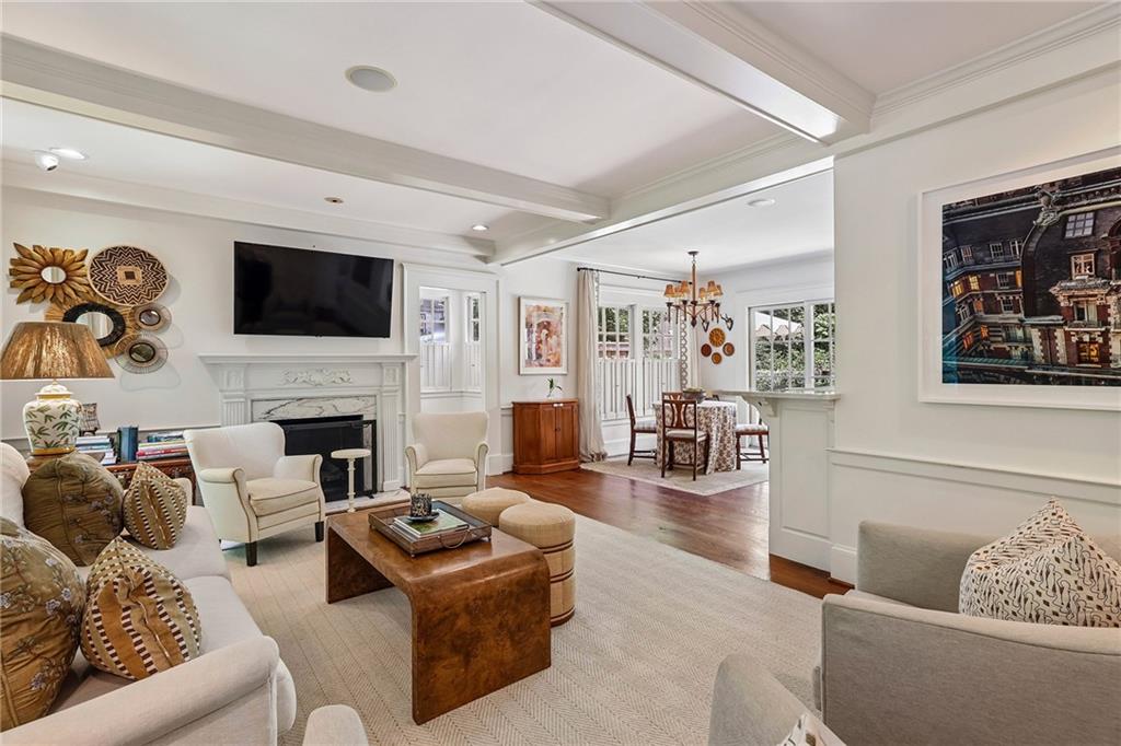 537 Spring Valley Road NW