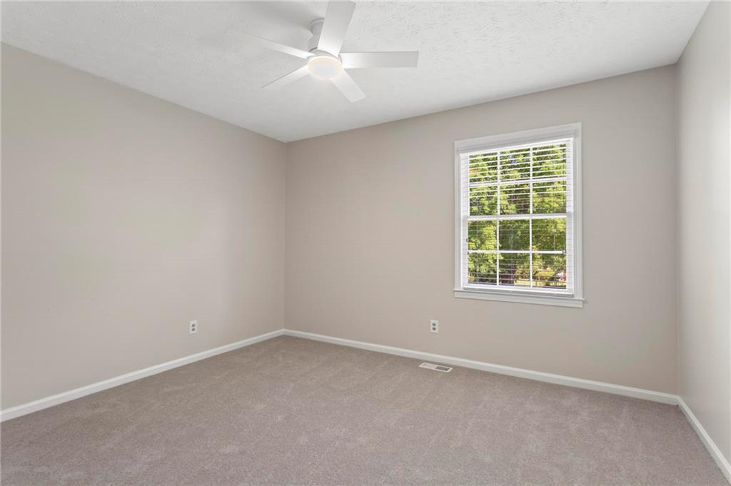 37 Skyview Circle