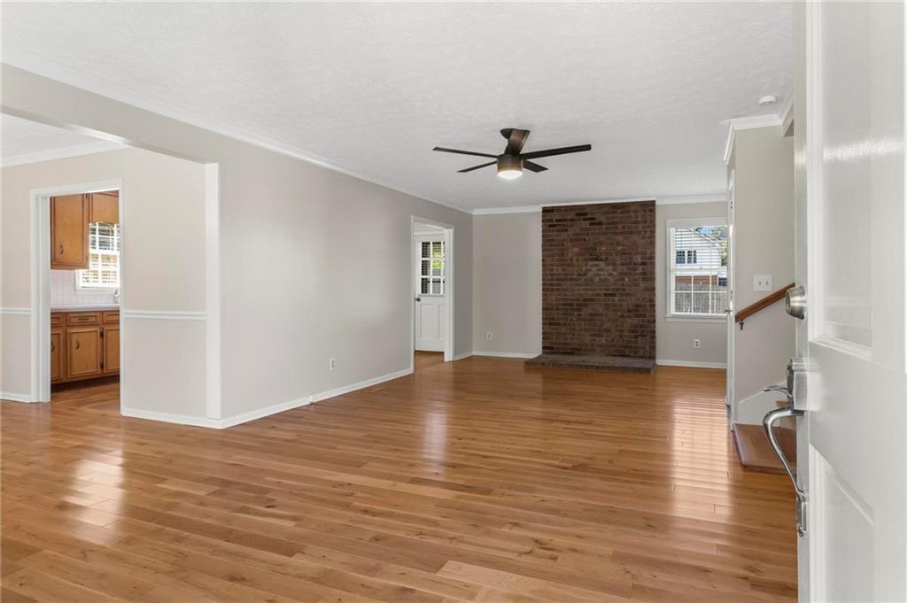 37 Skyview Circle