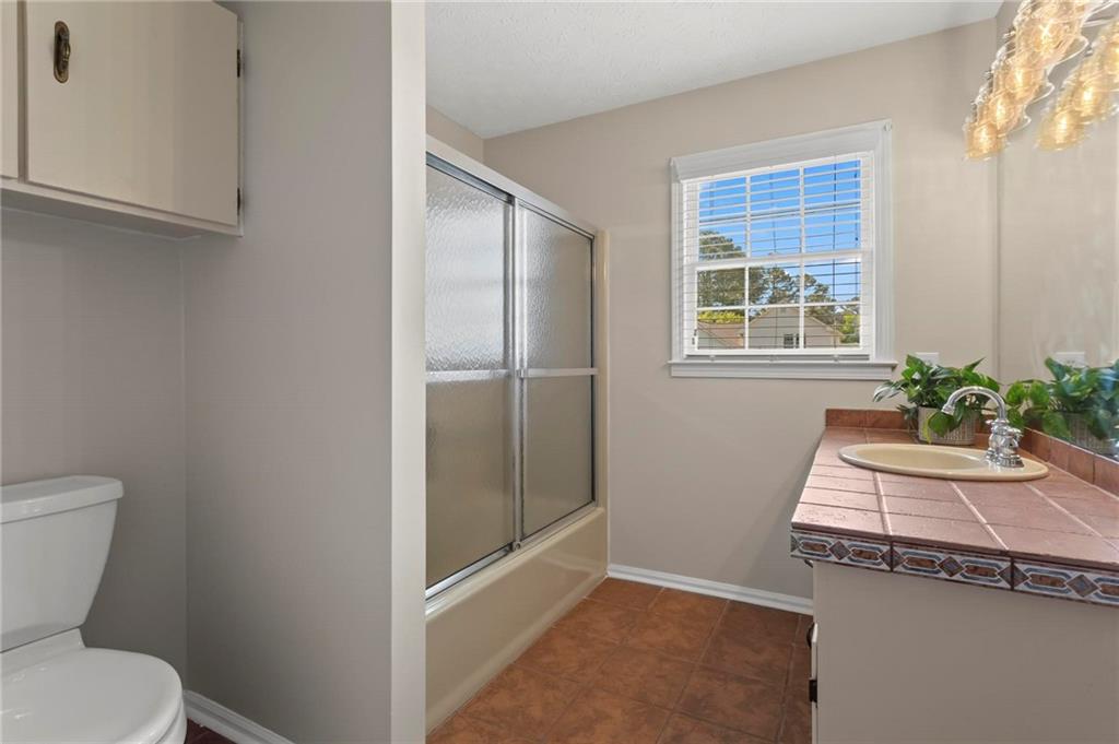 37 Skyview Circle
