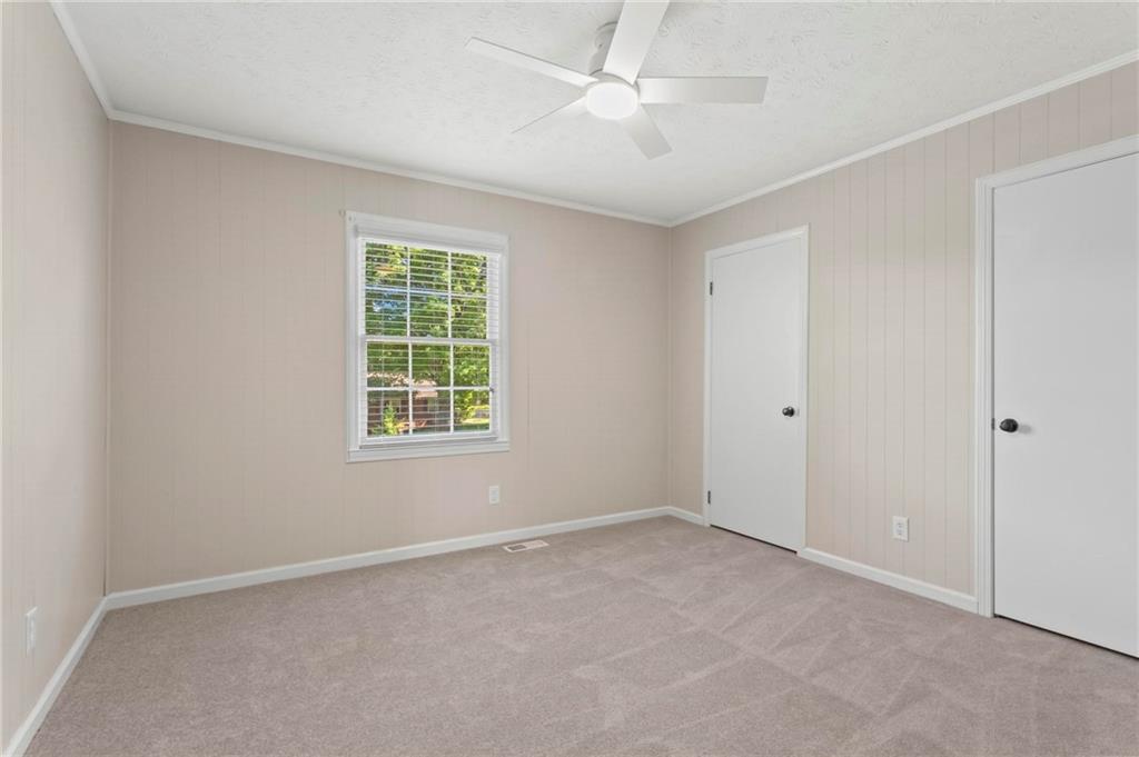 37 Skyview Circle