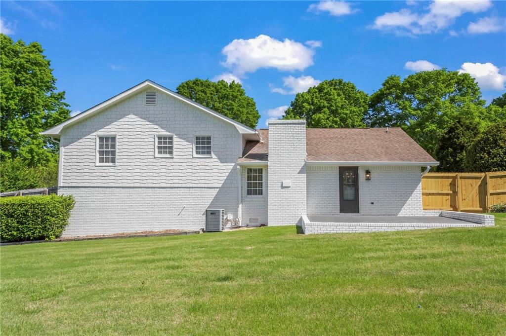 37 Skyview Circle