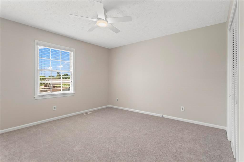 37 Skyview Circle