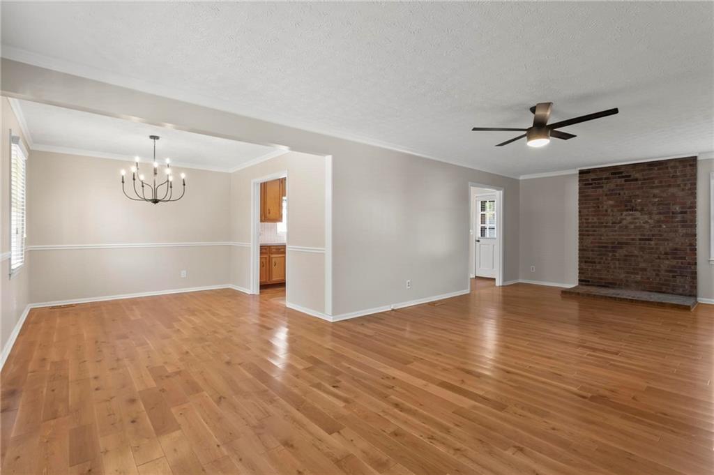 37 Skyview Circle