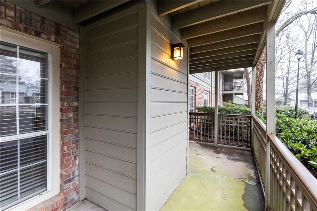 2901 Lenox Way NE Unit 902