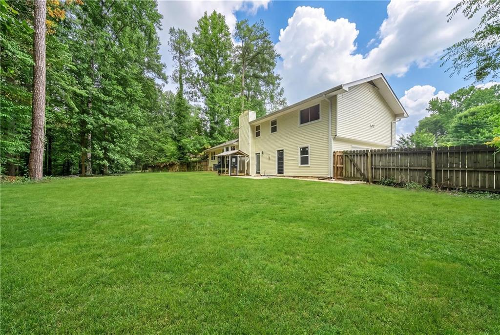 4576 Cedar Knoll Drive NE