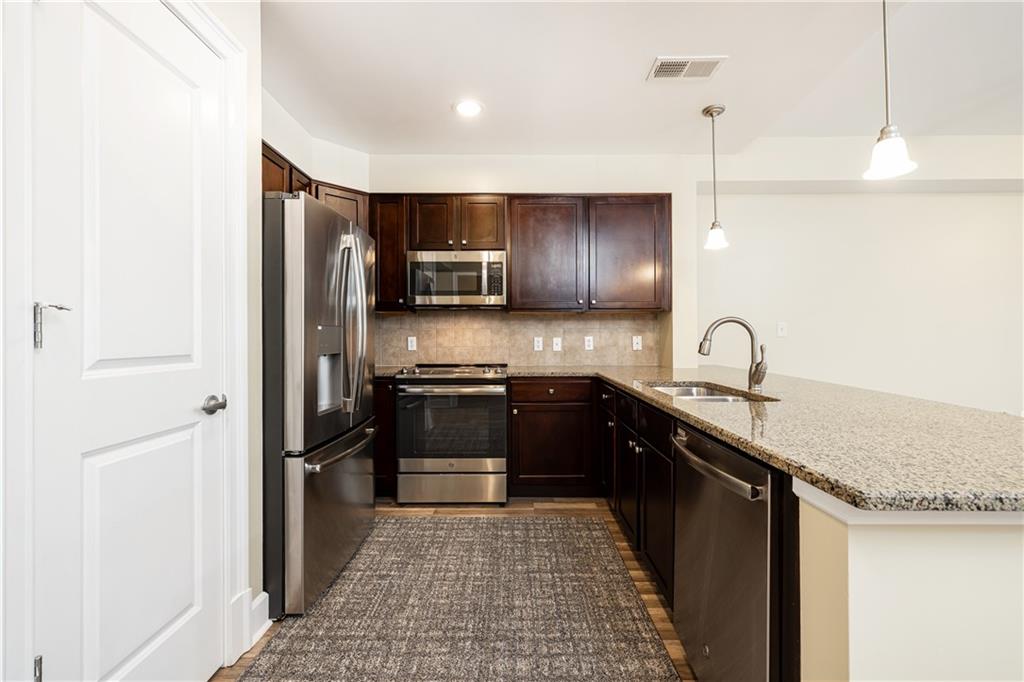 200 River Vista Drive Unit 506