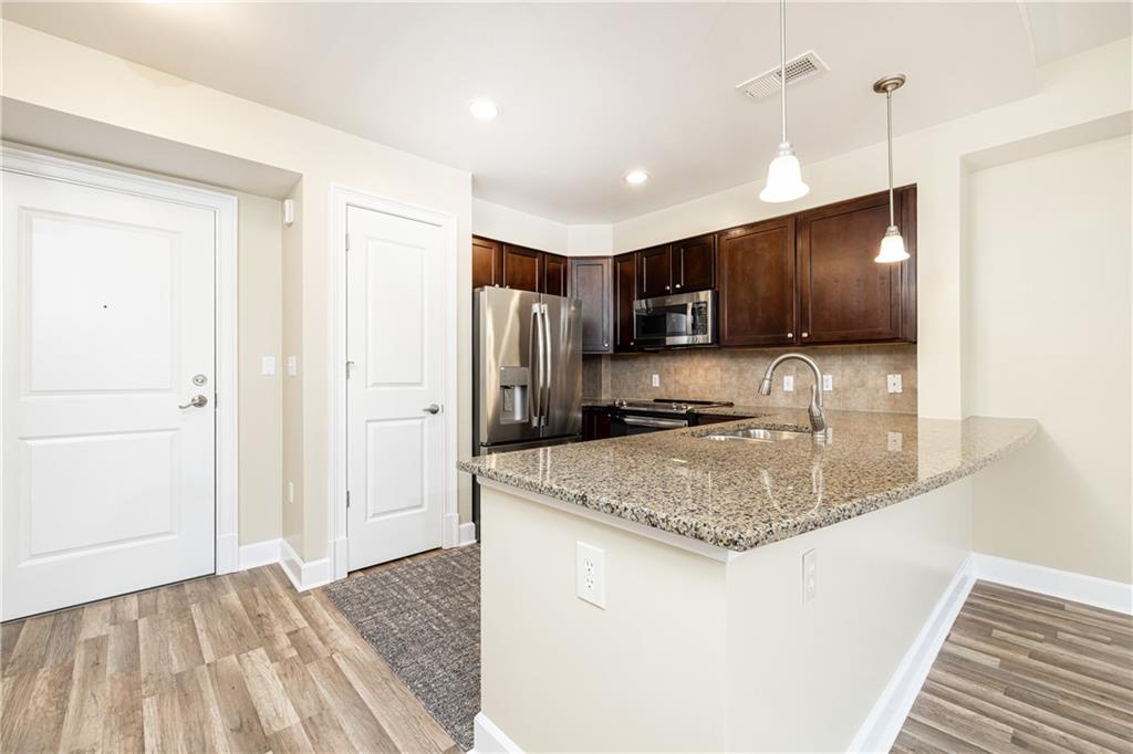 200 River Vista Drive Unit 506