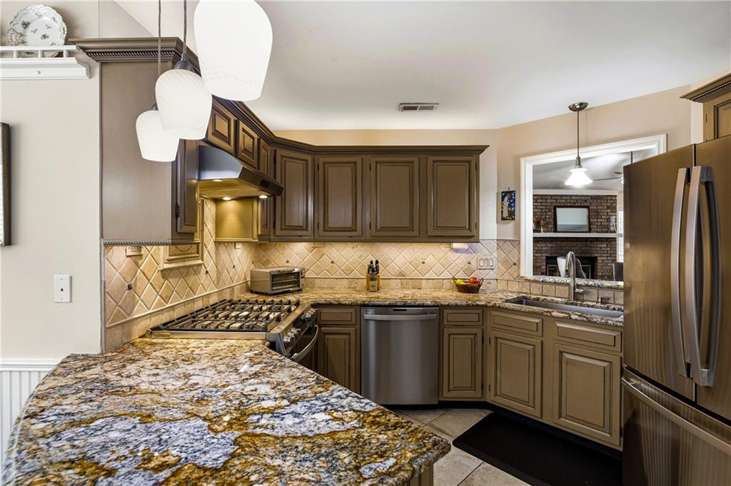4132 Fawn Court