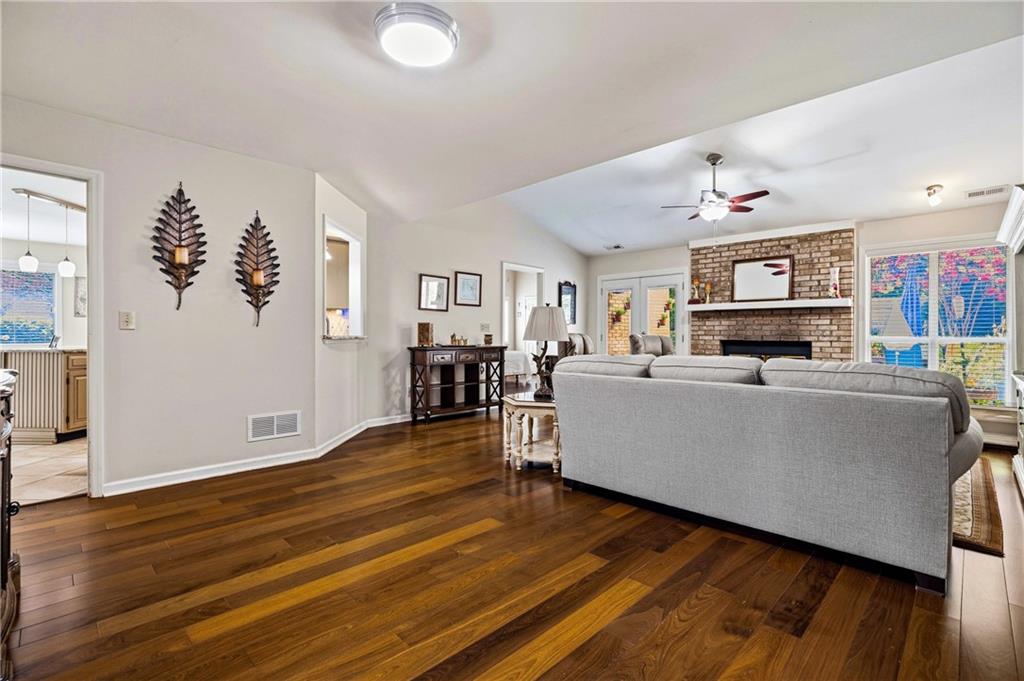 4132 Fawn Court