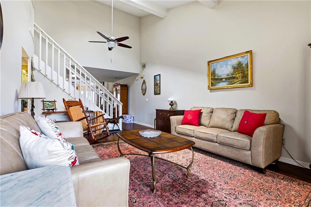 4132 Fawn Court