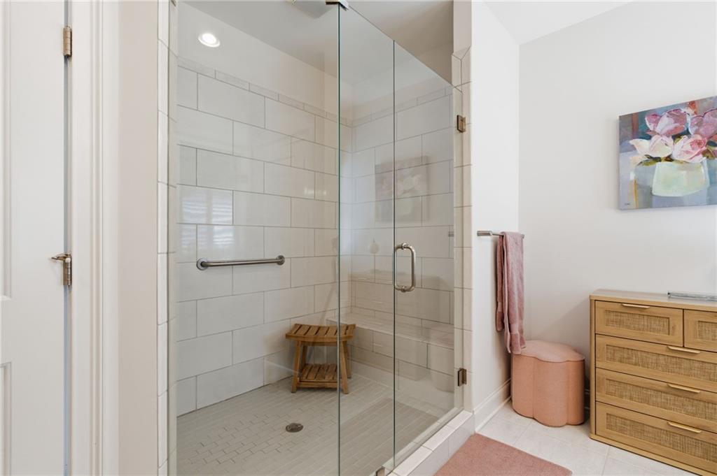 3948 Cliffmont Circle