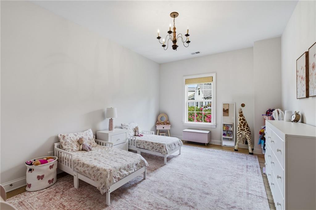 3948 Cliffmont Circle