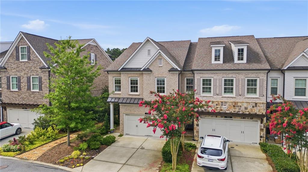3948 Cliffmont Circle