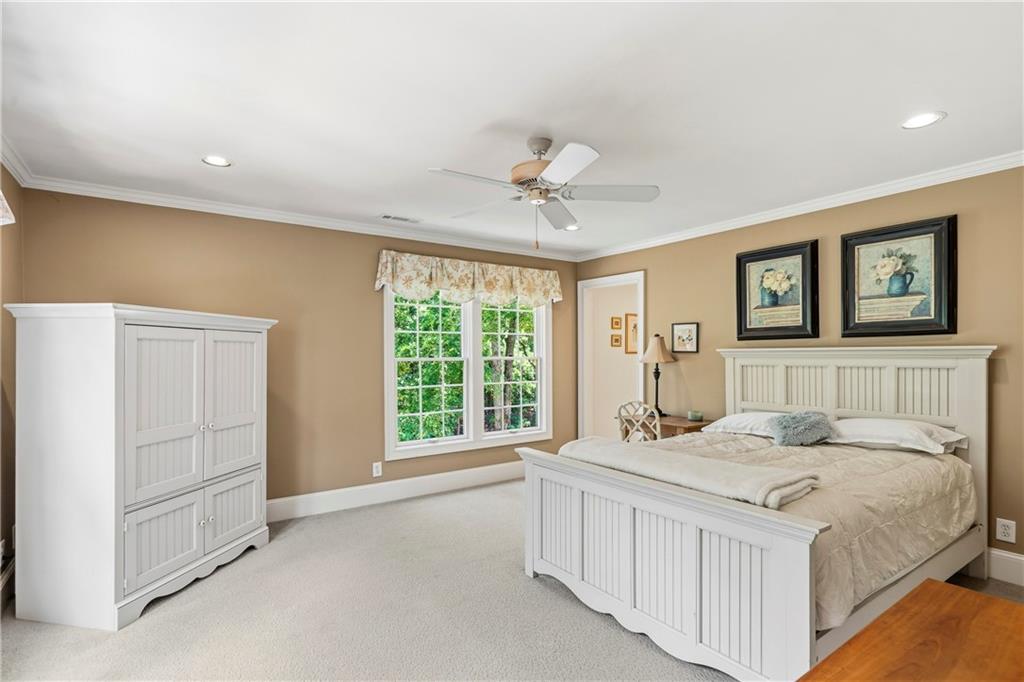 148 Parkside Lane