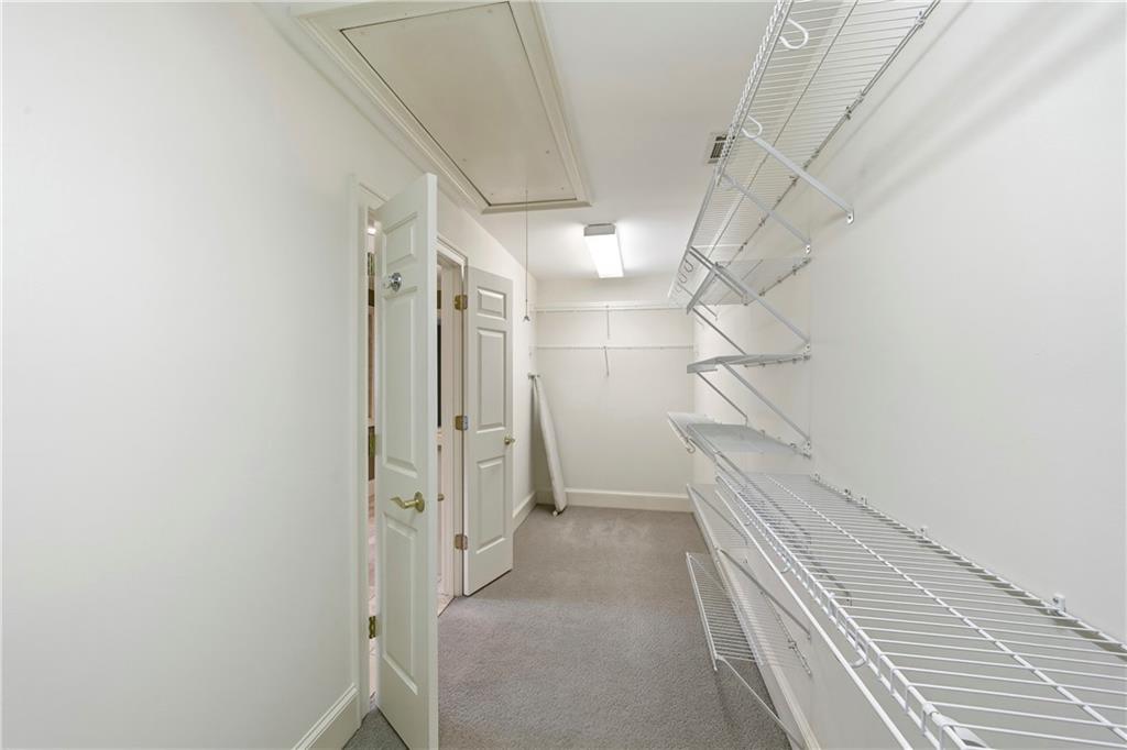 148 Parkside Lane