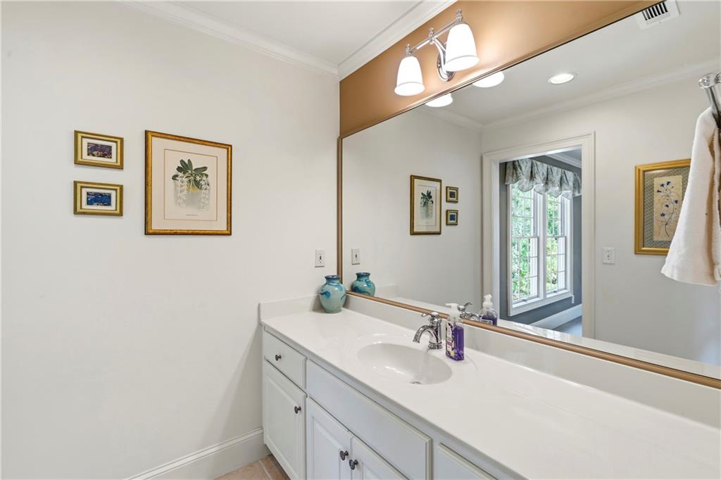 148 Parkside Lane