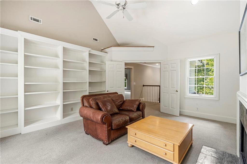 148 Parkside Lane