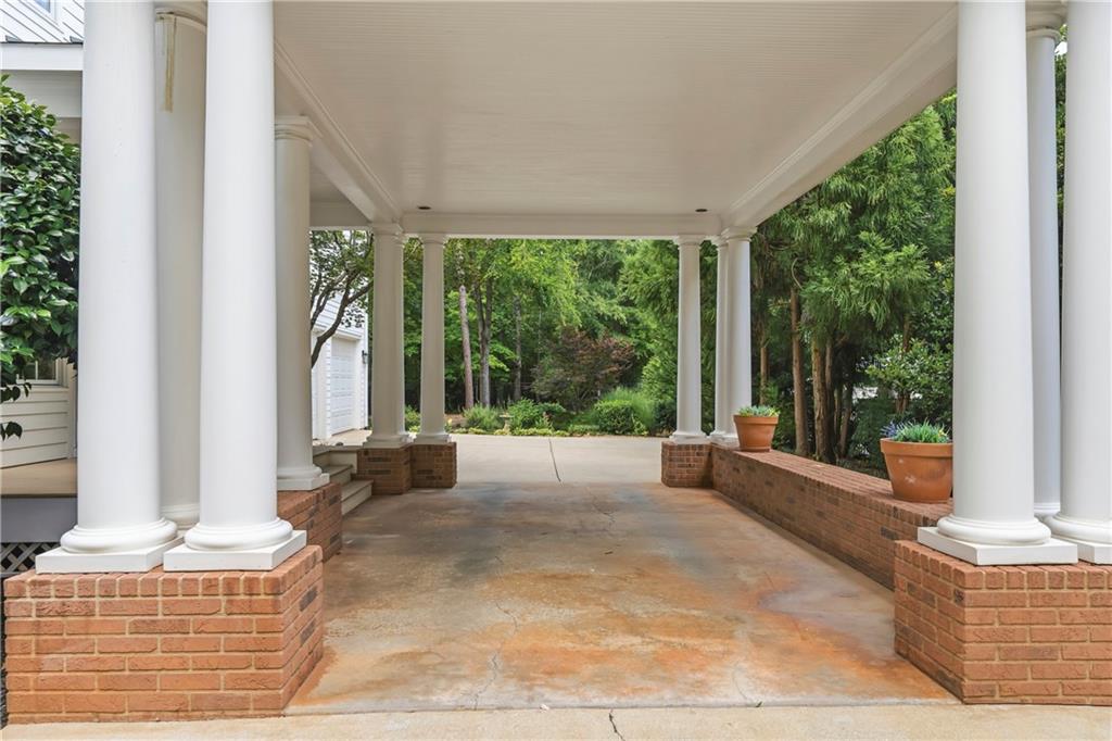 148 Parkside Lane