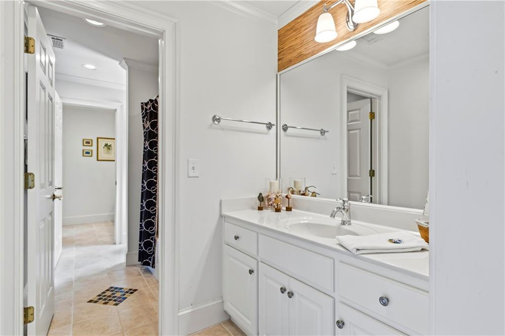 148 Parkside Lane