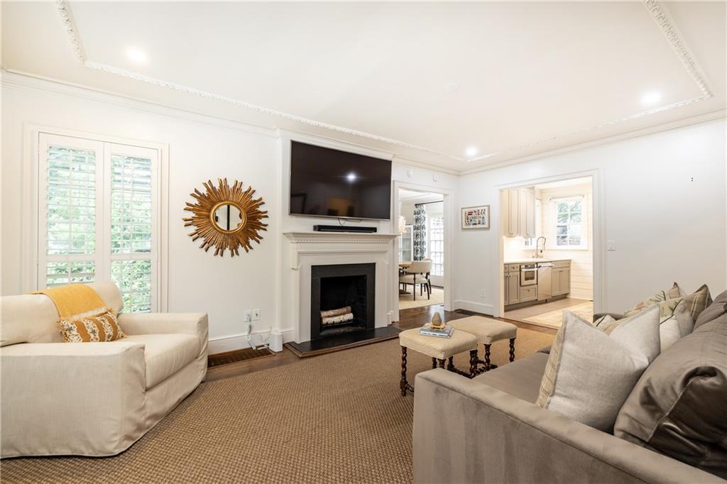 531 Spring Valley Road NW