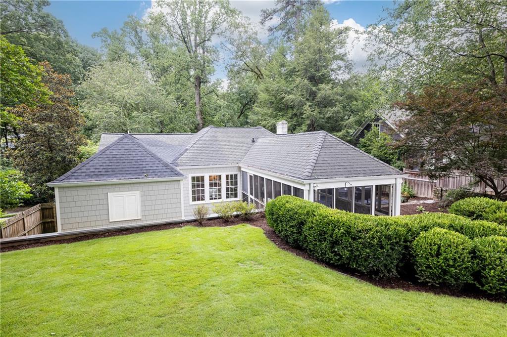 531 Spring Valley Road NW