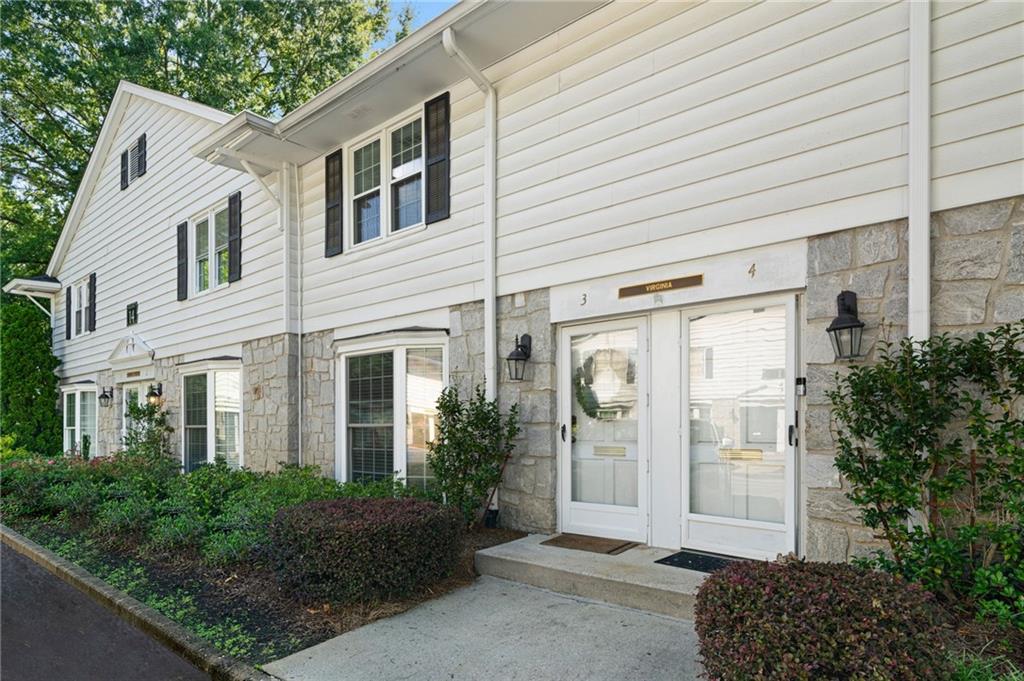 136 Peachtree Memorial Drive Unit VA3