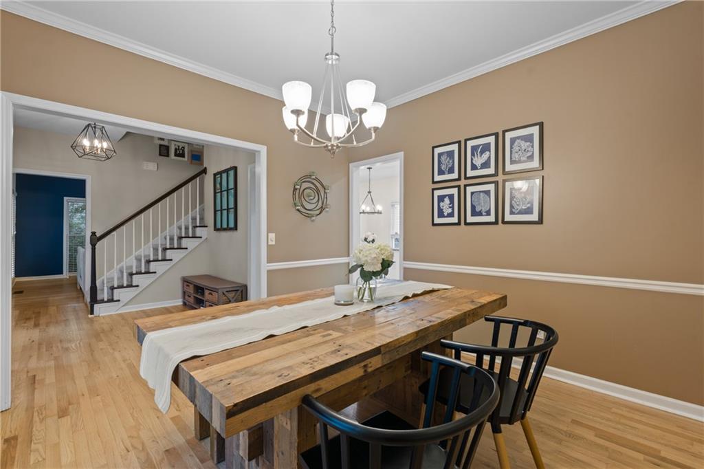 1955 Cobblewood Drive NW