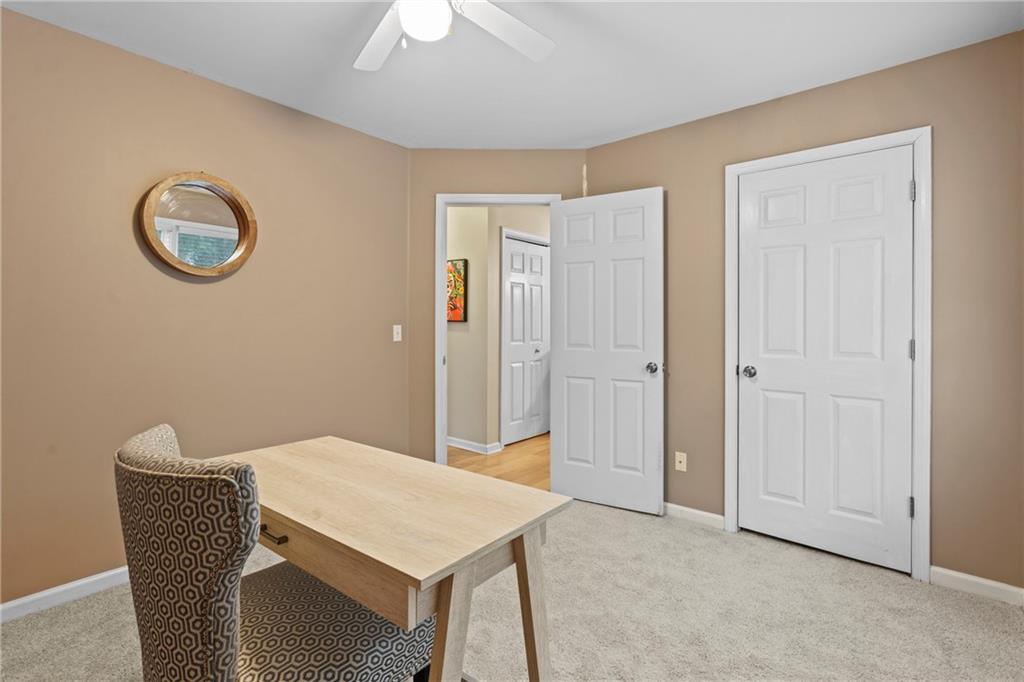 1955 Cobblewood Drive NW