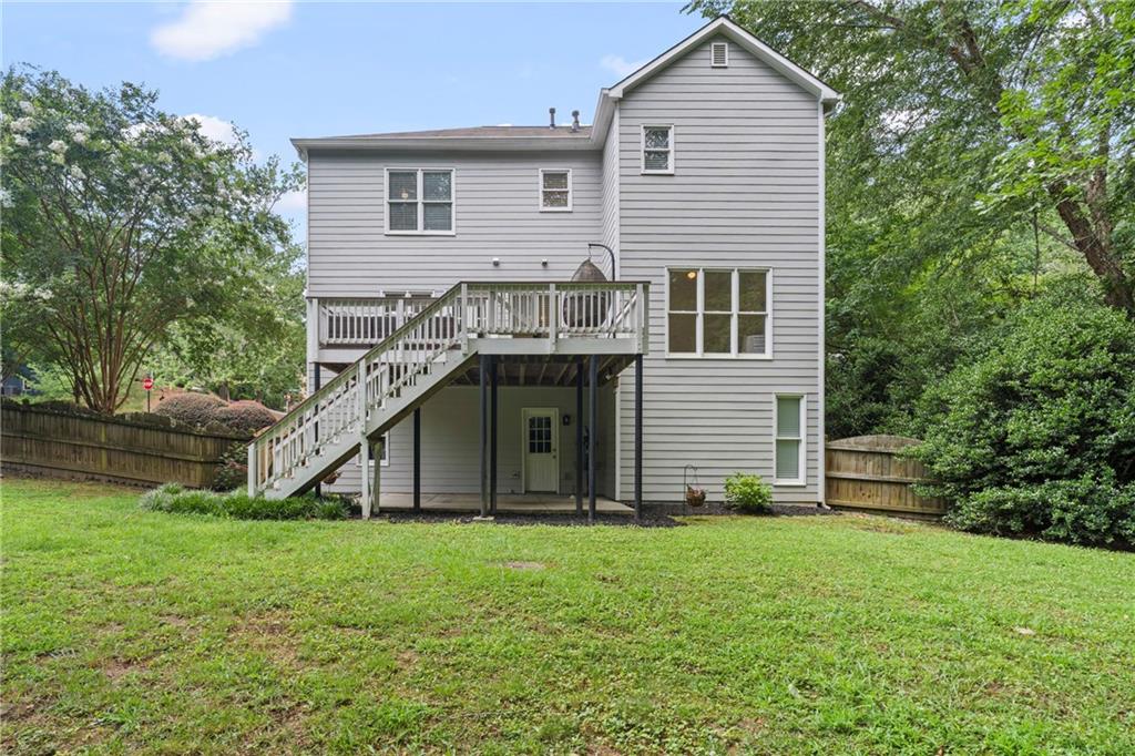 1955 Cobblewood Drive NW