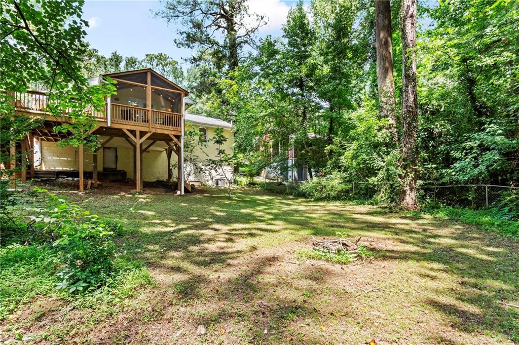 2202 Lilac Lane