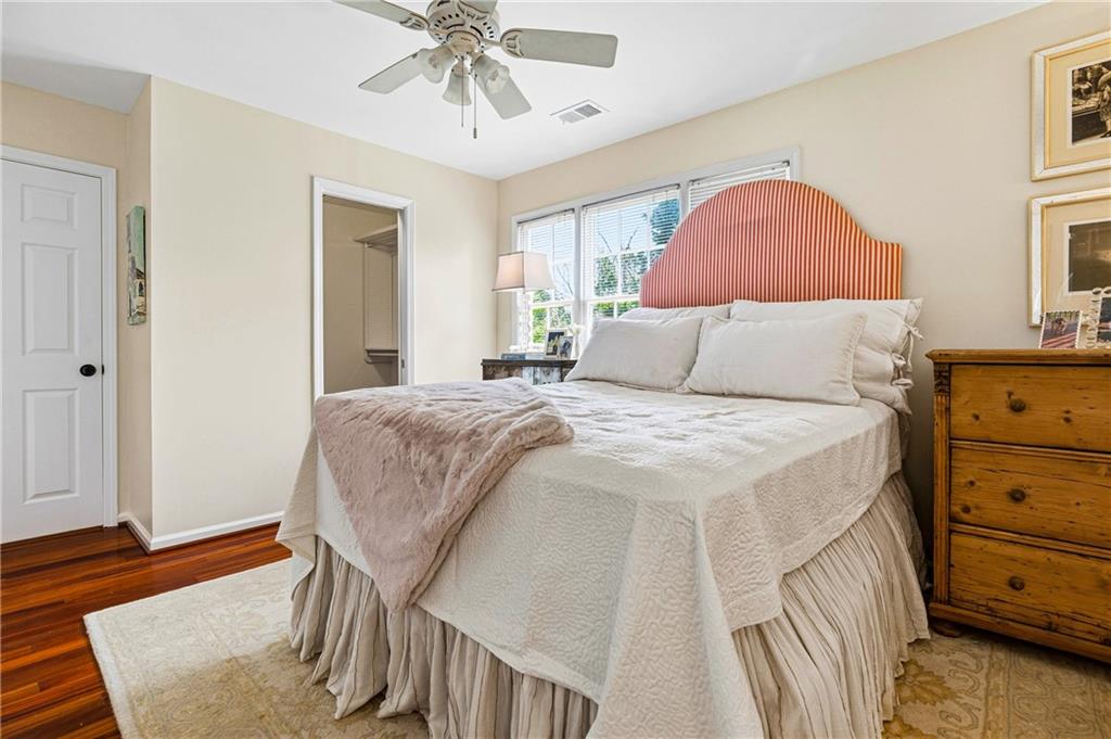 12 Honour Avenue NW Unit 7